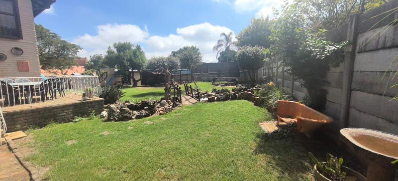 4 Bedroom Property for Sale in Horison Park Gauteng