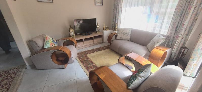 3 Bedroom Property for Sale in Wilro Park Gauteng