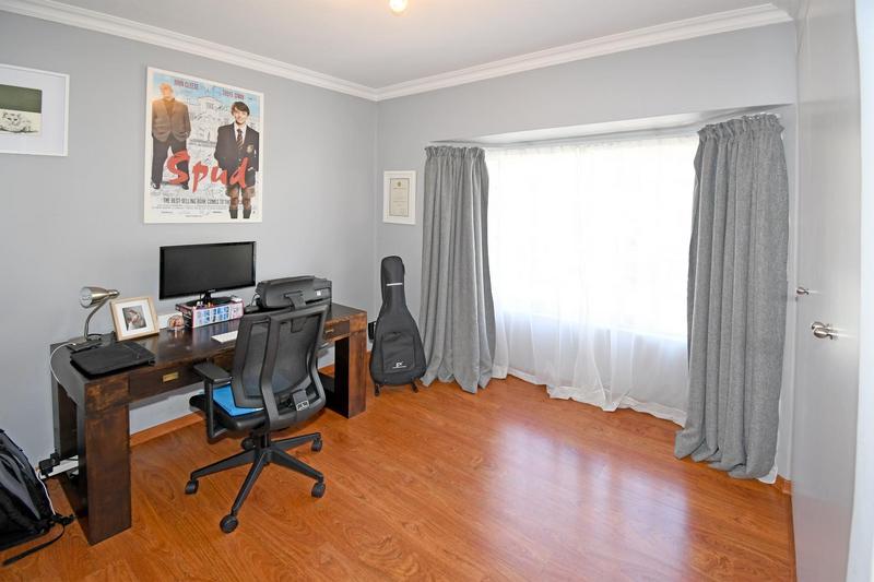 3 Bedroom Property for Sale in Craighall Gauteng