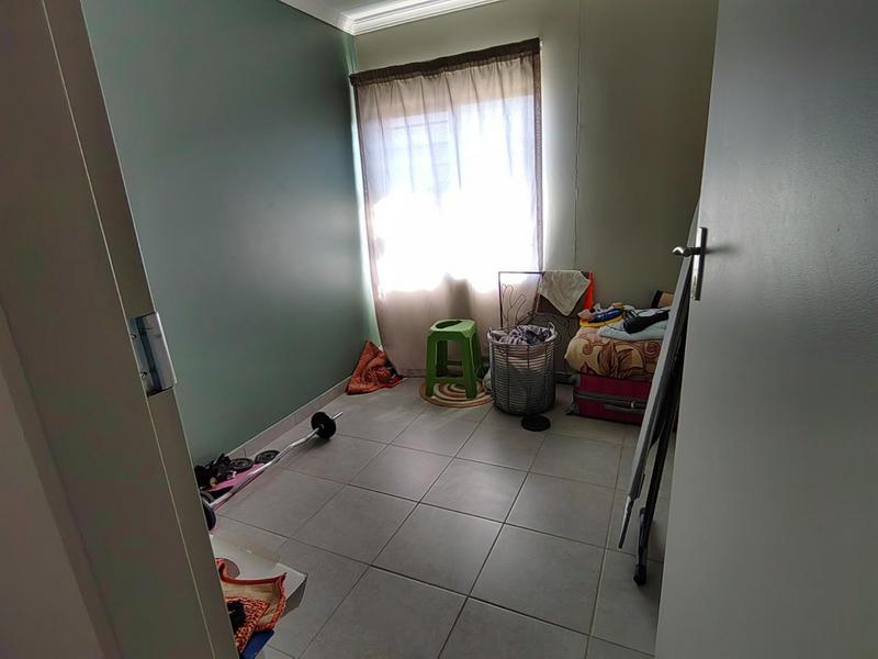 4 Bedroom Property for Sale in Lotus Gardens Gauteng