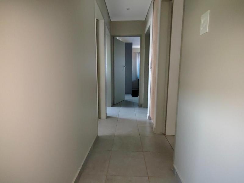 4 Bedroom Property for Sale in Lotus Gardens Gauteng