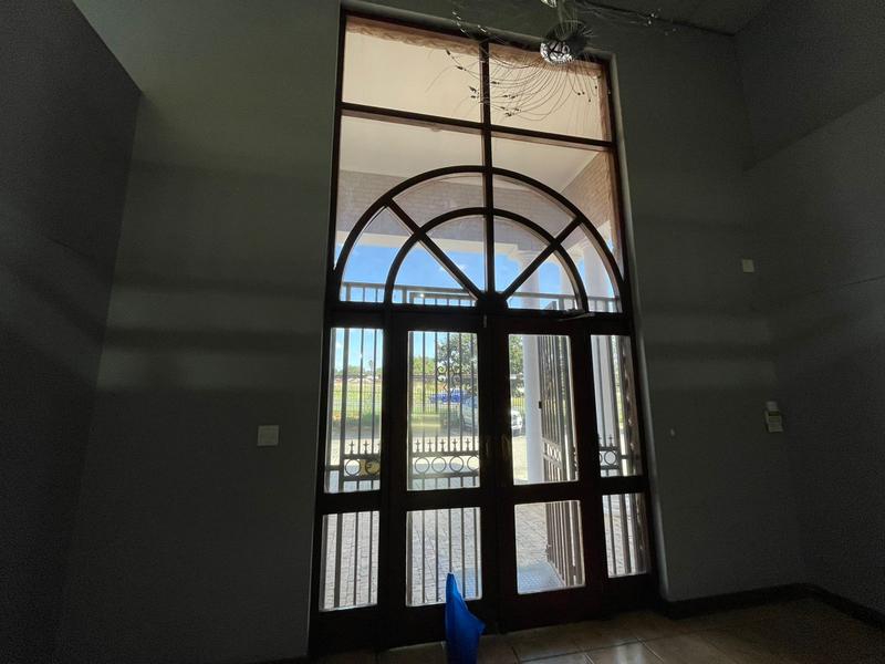 To Let commercial Property for Rent in Rooihuiskraal Gauteng