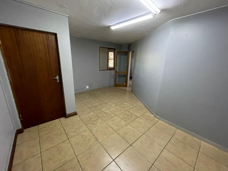 To Let commercial Property for Rent in Rooihuiskraal Gauteng