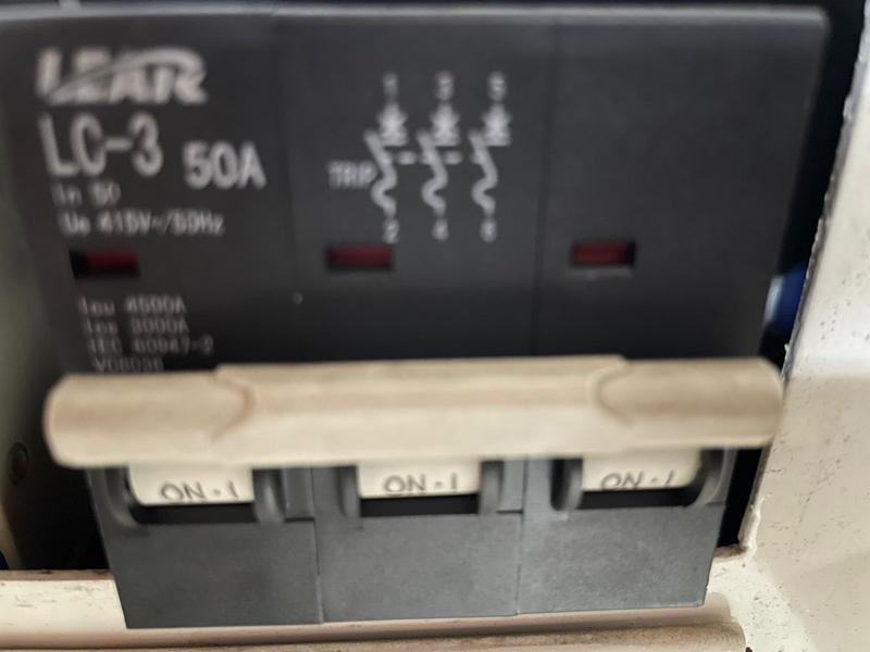 To Let commercial Property for Rent in Rooihuiskraal Gauteng