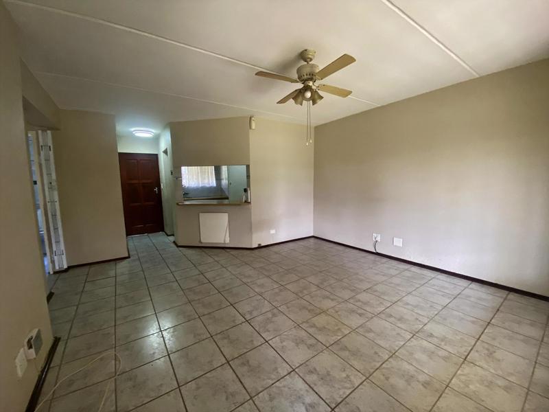 2 Bedroom Property for Sale in Sonneglans Gauteng
