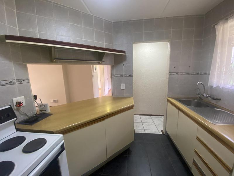 2 Bedroom Property for Sale in Sonneglans Gauteng