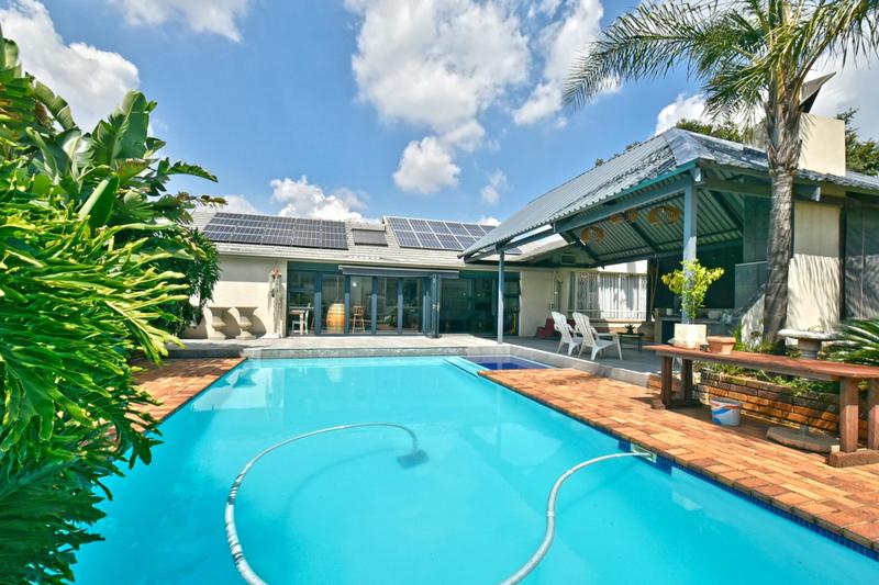 5 Bedroom Property for Sale in Brackenhurst Gauteng