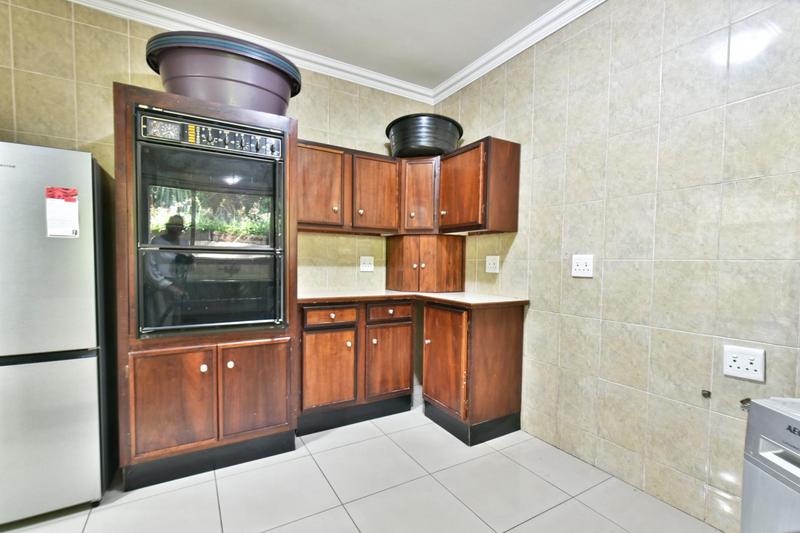 6 Bedroom Property for Sale in Randpark Ridge Gauteng