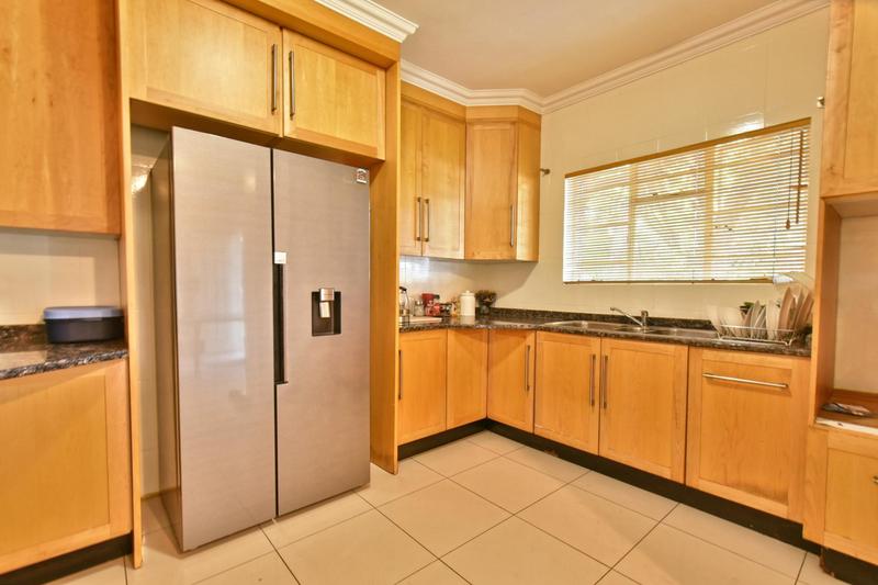 6 Bedroom Property for Sale in Randpark Ridge Gauteng
