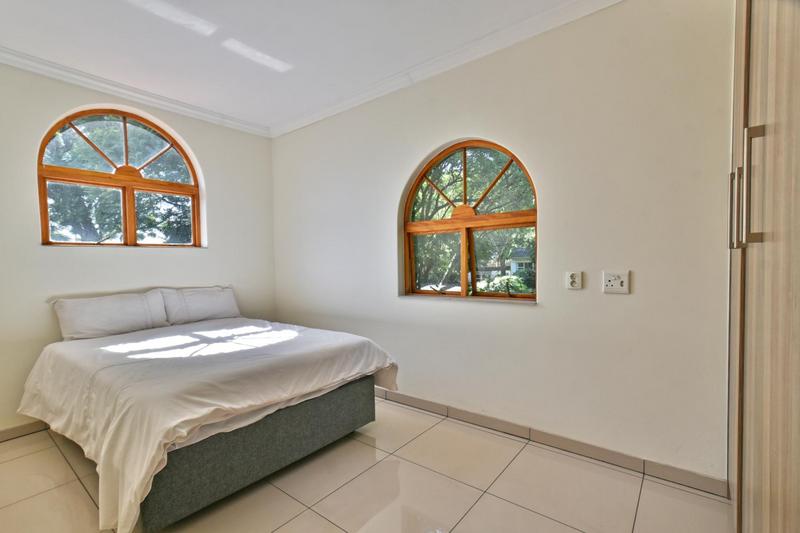 6 Bedroom Property for Sale in Randpark Ridge Gauteng