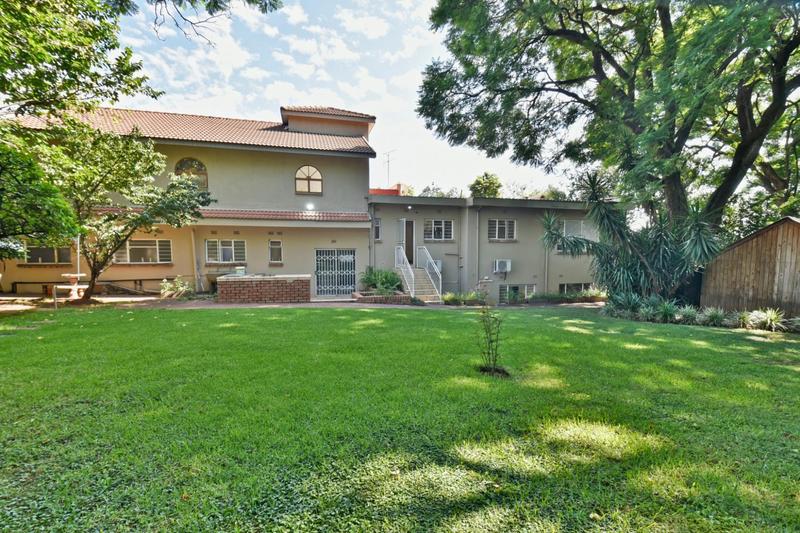 6 Bedroom Property for Sale in Randpark Ridge Gauteng