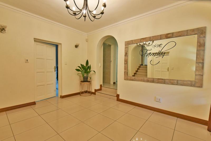 6 Bedroom Property for Sale in Randpark Ridge Gauteng