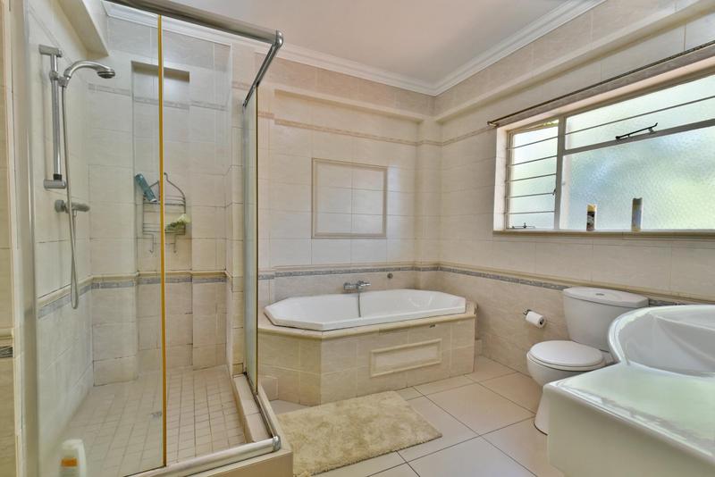 6 Bedroom Property for Sale in Randpark Ridge Gauteng