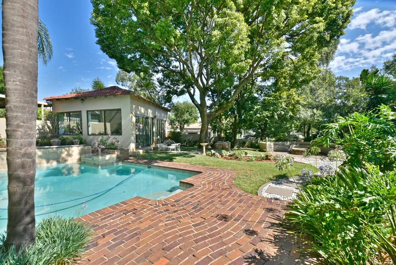 6 Bedroom Property for Sale in Randpark Ridge Gauteng