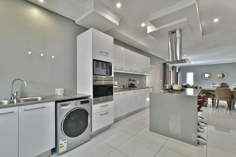 3 Bedroom Property for Sale in Willowbrook Gauteng