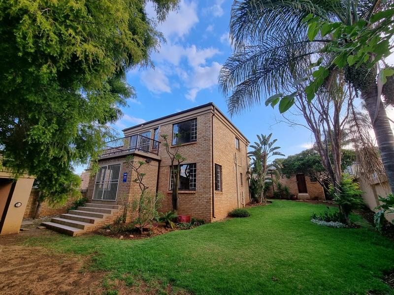 5 Bedroom Property for Sale in Amorosa Gauteng