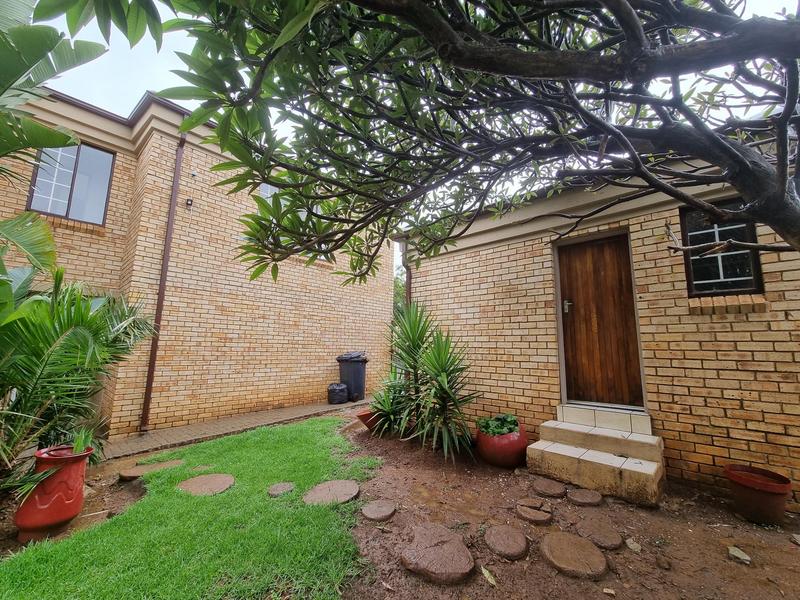 5 Bedroom Property for Sale in Amorosa Gauteng