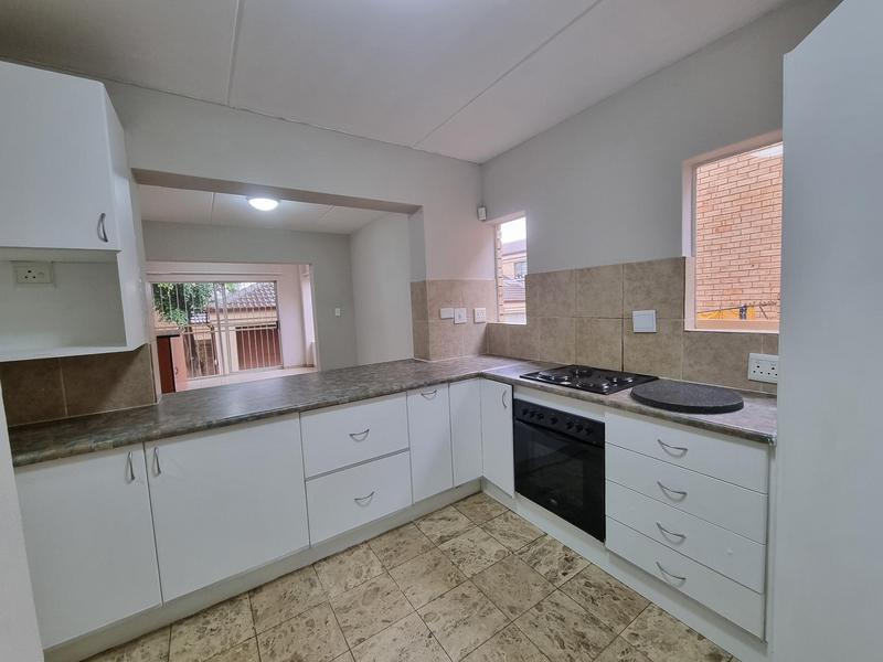 5 Bedroom Property for Sale in Amorosa Gauteng