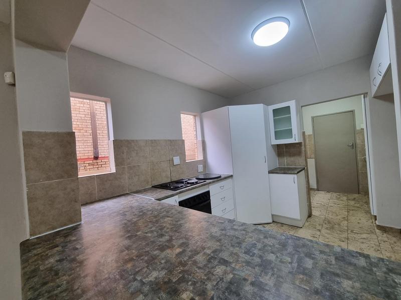 5 Bedroom Property for Sale in Amorosa Gauteng