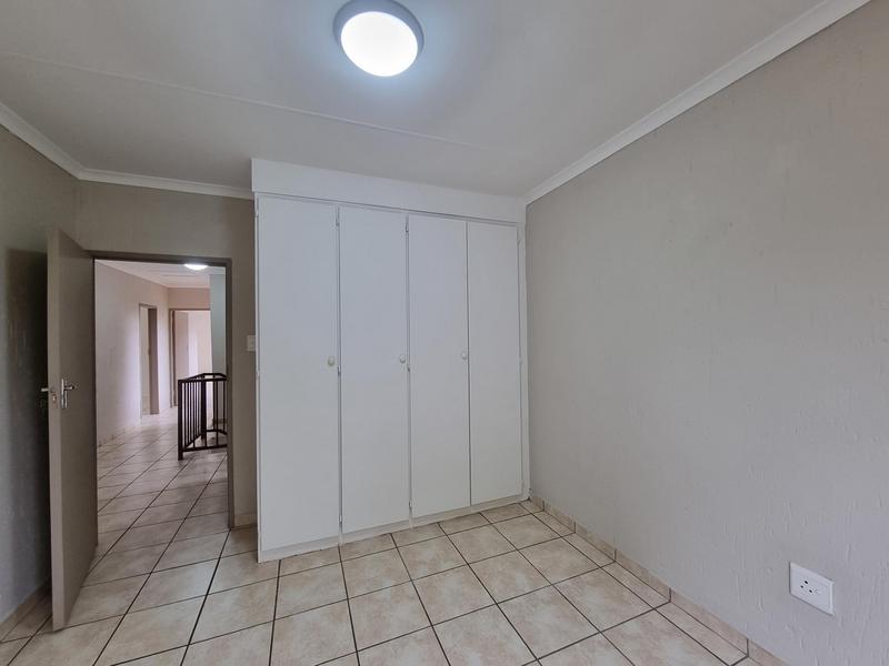 5 Bedroom Property for Sale in Amorosa Gauteng