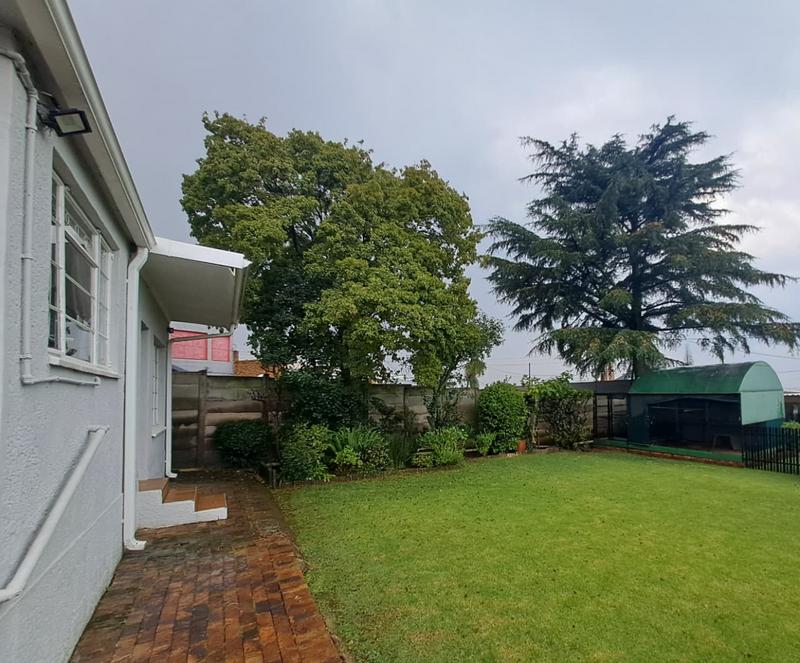 4 Bedroom Property for Sale in Sunnyridge Gauteng