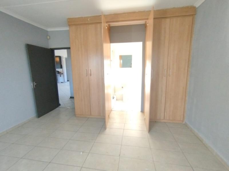 To Let 3 Bedroom Property for Rent in Parkrand Gauteng