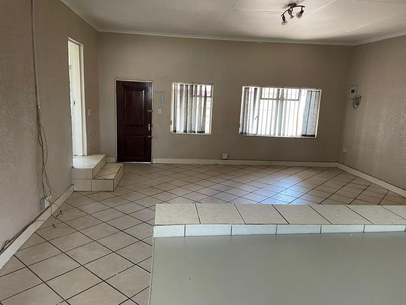 To Let 2 Bedroom Property for Rent in Eastleigh Gauteng