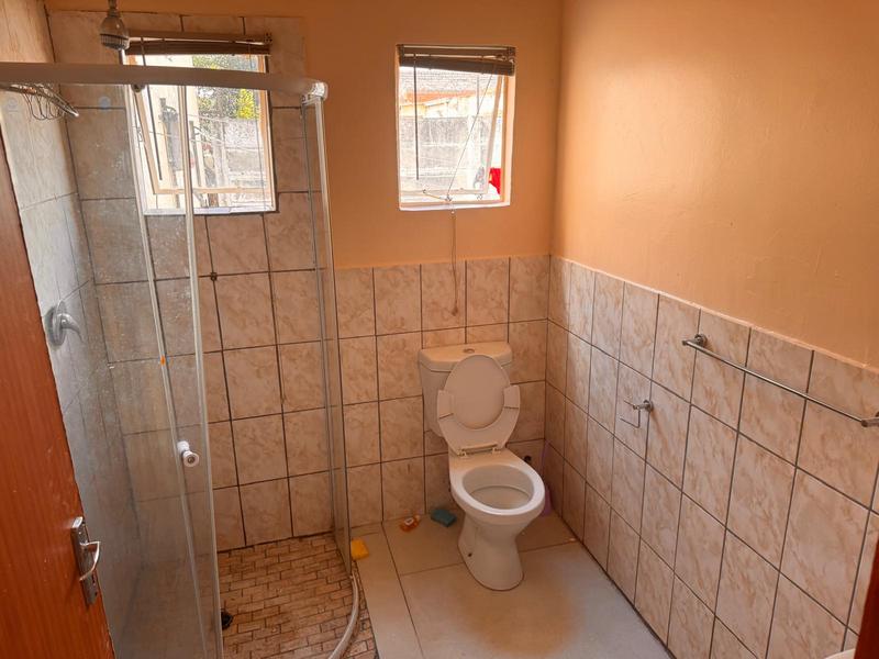 To Let 1 Bedroom Property for Rent in Kensington Gauteng