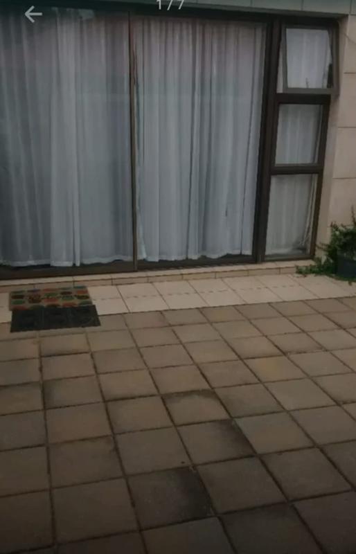 To Let 1 Bedroom Property for Rent in Glen Austin Gauteng