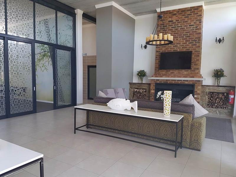 To Let 1 Bedroom Property for Rent in Modderfontein Gauteng