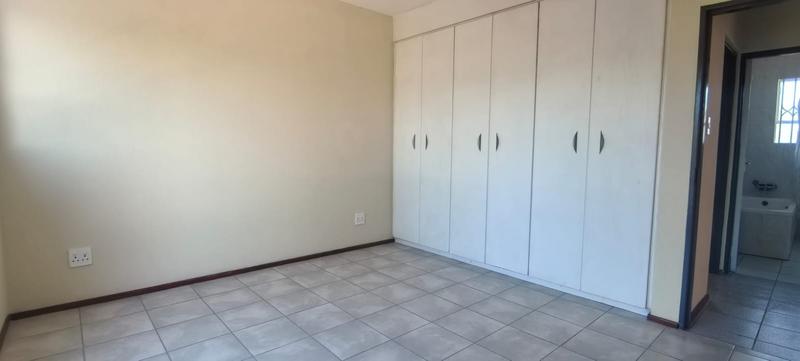 2 Bedroom Property for Sale in Halfway Gardens Gauteng
