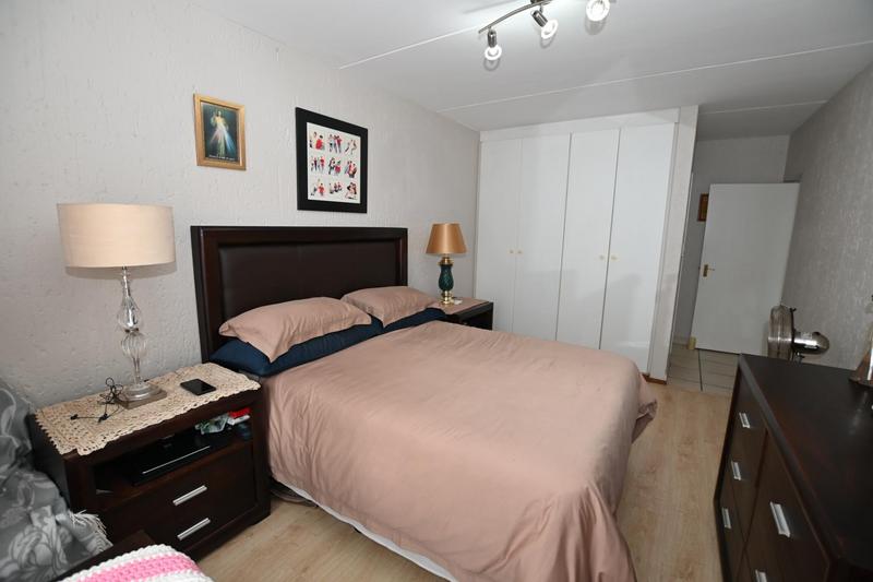 2 Bedroom Property for Sale in Paulshof Gauteng