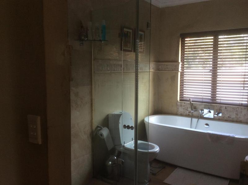 2 Bedroom Property for Sale in Magaliessig Gauteng