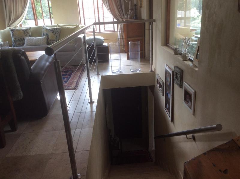 2 Bedroom Property for Sale in Magaliessig Gauteng
