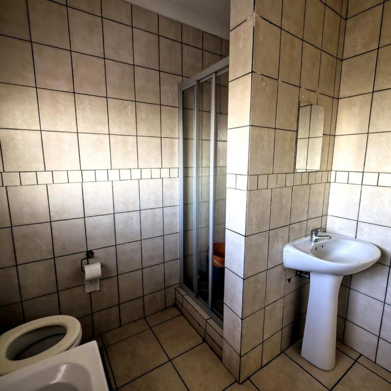 2 Bedroom Property for Sale in Eike Park Gauteng