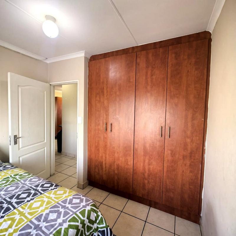 2 Bedroom Property for Sale in Eike Park Gauteng