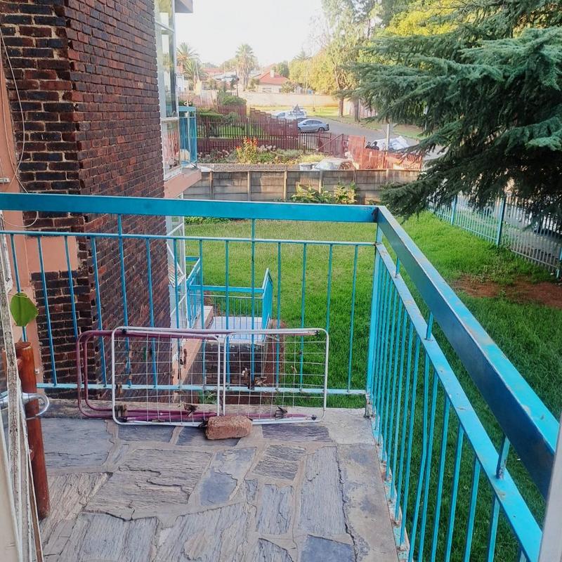 2 Bedroom Property for Sale in Florida Gauteng