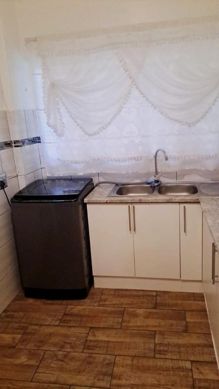 2 Bedroom Property for Sale in Florida Gauteng