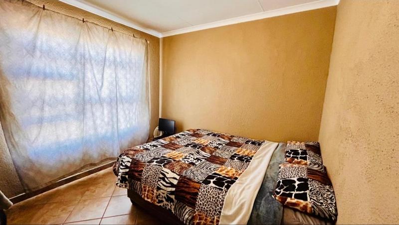 2 Bedroom Property for Sale in The Orchards Gauteng
