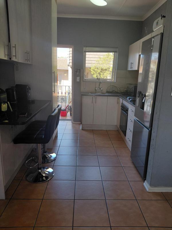 To Let 2 Bedroom Property for Rent in Montgomery Park Gauteng