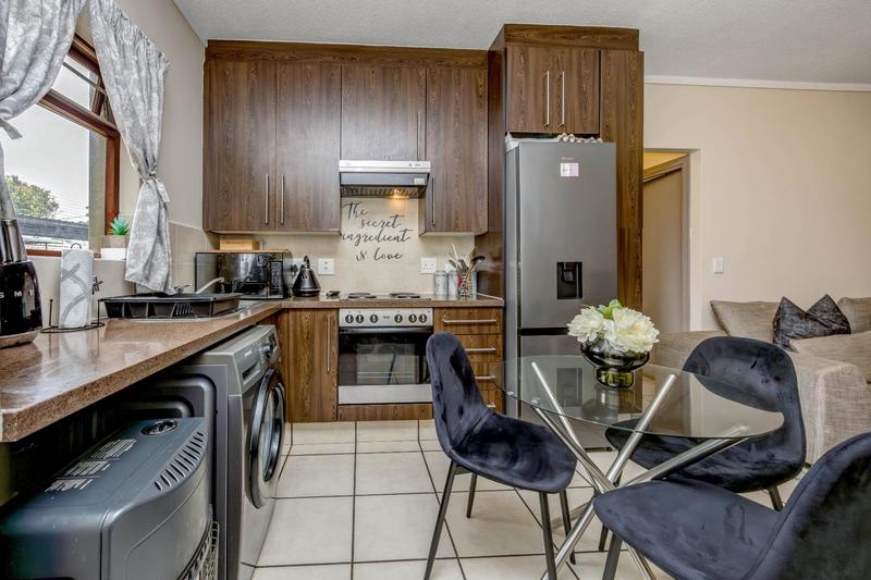 1 Bedroom Property for Sale in Broadacres Gauteng