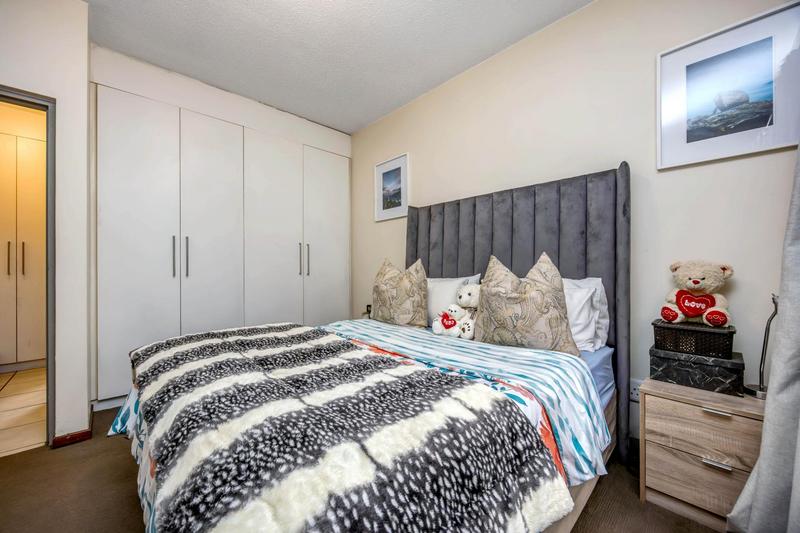 1 Bedroom Property for Sale in Broadacres Gauteng