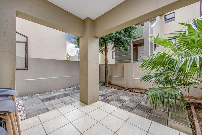 1 Bedroom Property for Sale in Broadacres Gauteng