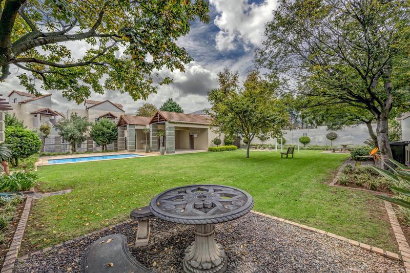 1 Bedroom Property for Sale in Broadacres Gauteng