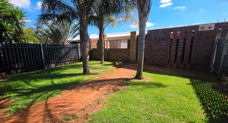 4 Bedroom Property for Sale in Wonderboom Gauteng