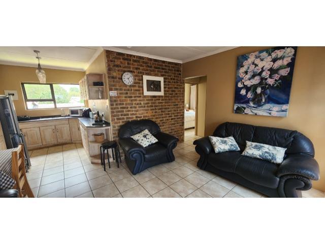 To Let 2 Bedroom Property for Rent in Bonaero Park Gauteng