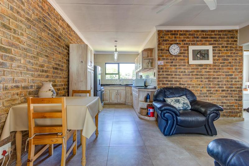 To Let 2 Bedroom Property for Rent in Bonaero Park Gauteng