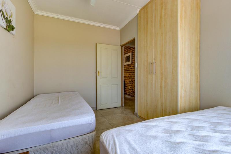 To Let 2 Bedroom Property for Rent in Bonaero Park Gauteng