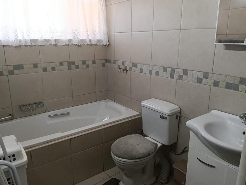 4 Bedroom Property for Sale in Randhart Gauteng