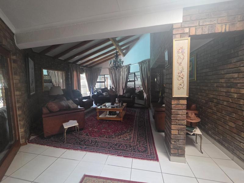 4 Bedroom Property for Sale in Sunward Park Gauteng